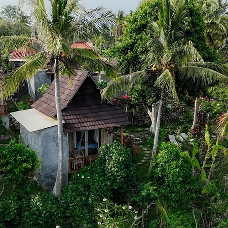 Atuh Forest Cottage